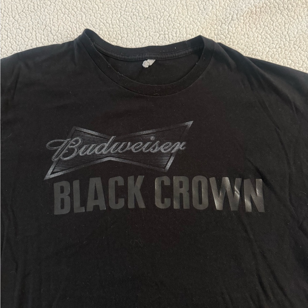 Budweiser Black Crown Men's Black Graphic Tee